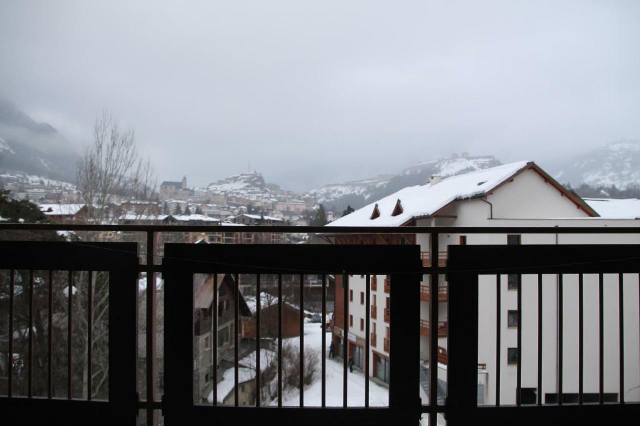 Le Signal Du Prorel Briançon Exteriör bild